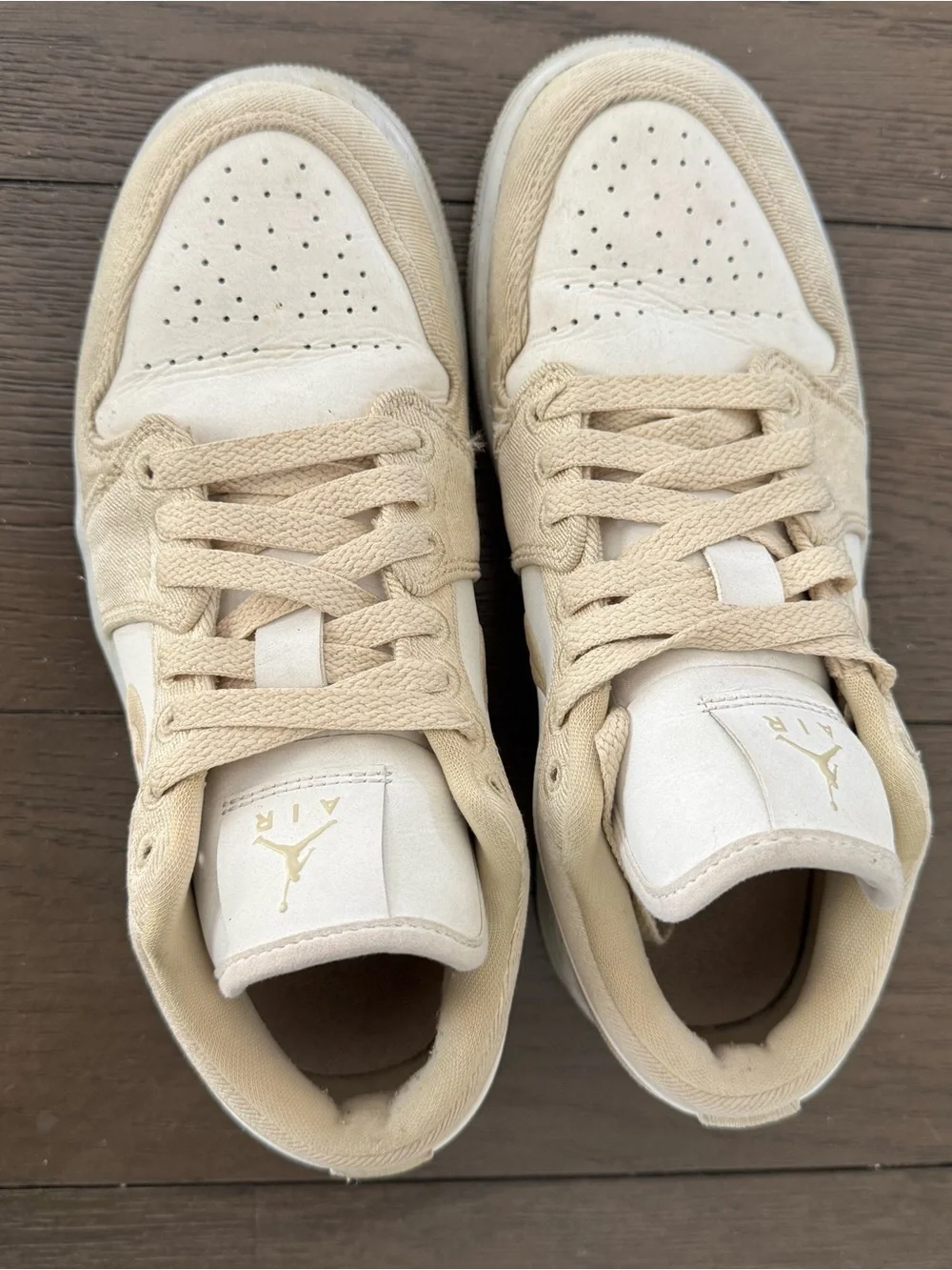 Nike Air Jordan 1 Low SE Canvas Team Gold Sail Size 7 Women
